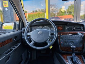 Opel Omega